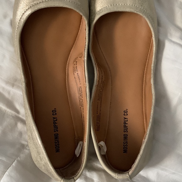 Mossimo Gold Metallic Flats - Picture 6 of 9